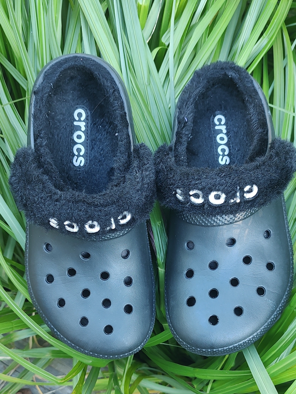 Crocs Classic Fuzz Lined Clogs Men's 5 Women's 7